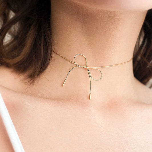 Charming Bow Choker necklace
