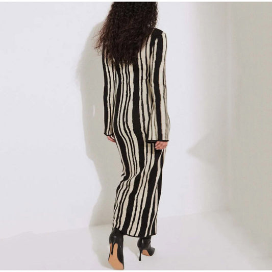 Stripped Knitted Flare Long Sleeve Maxi Dress
